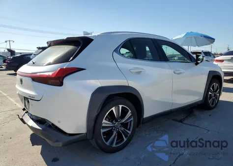 2022 Lexus Ux 200 Base из США, поврежденный, VIN JTHX3JBH2N2050732